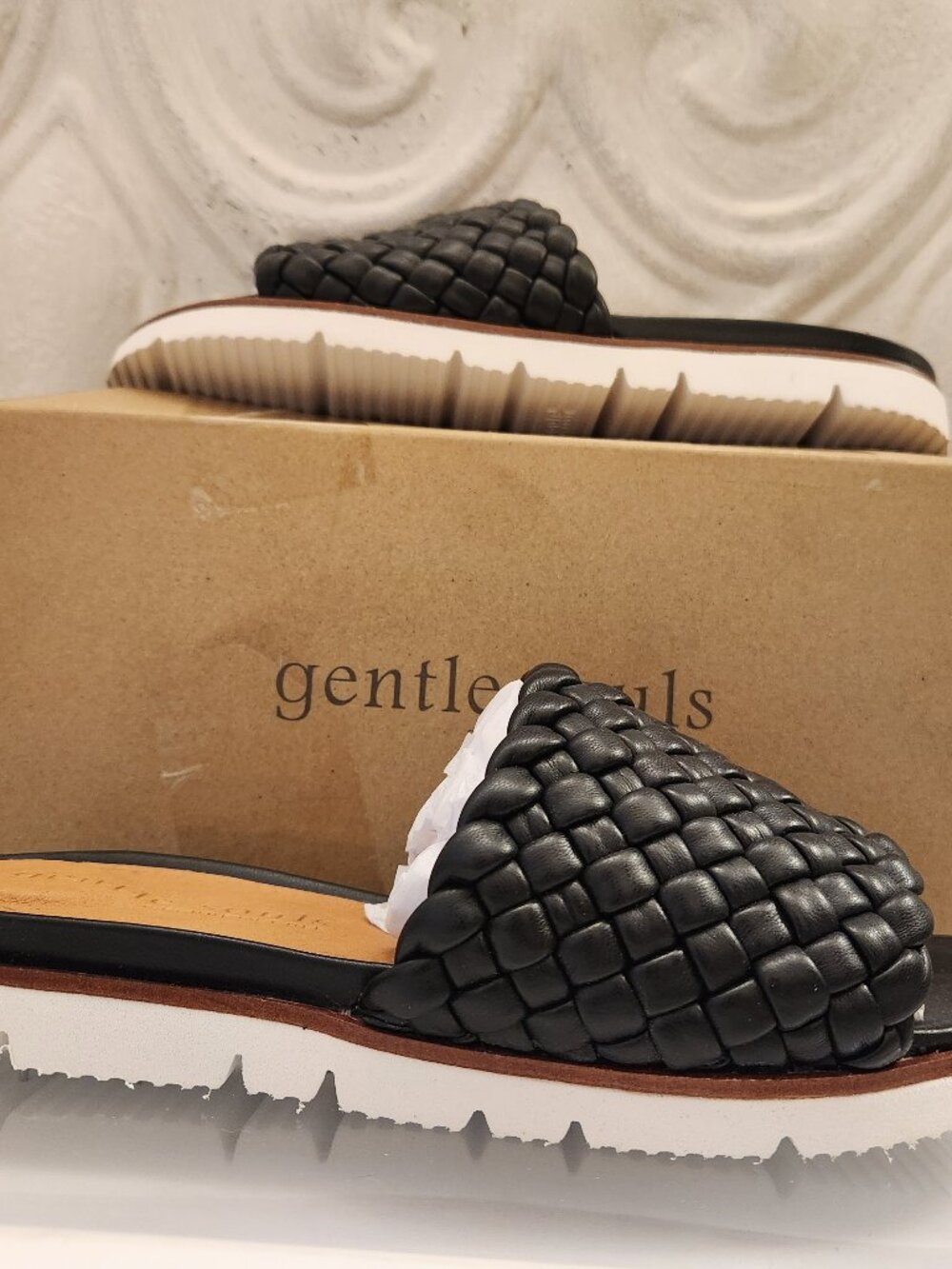 Gentle Souls Lavern Lite Braid Coral Sandals. NIB. Size 8